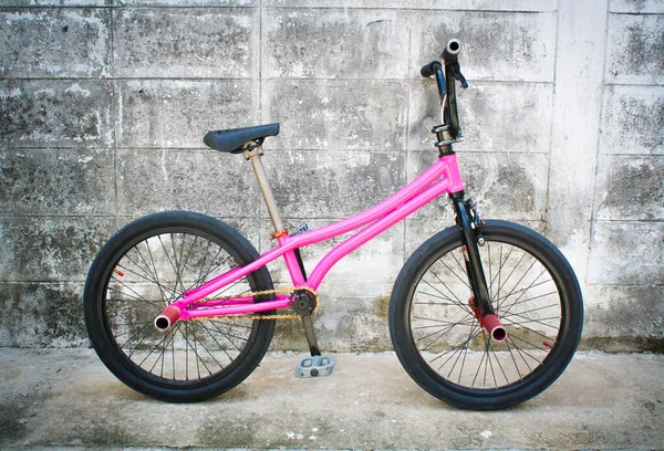 Bicicleta Plana Bmx Con Color Rosa — Foto de Stock