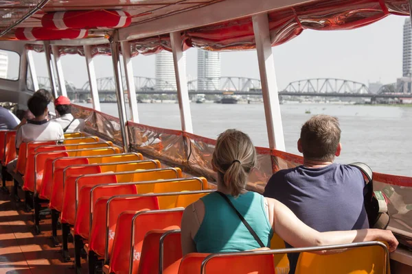 Toeristen Varen Rivier Reizen Bangkok Boot — Stockfoto