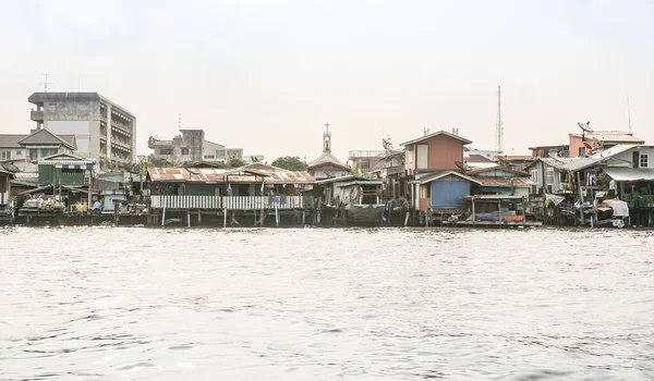 Riverside Community Chao Phraya River Bangkok — Stock Photo, Image