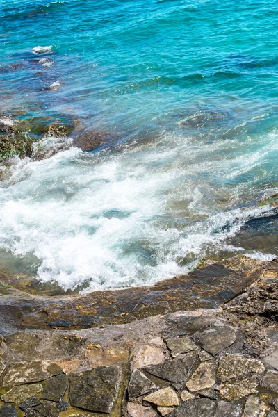 Güzel dalgalar deniz. Ege Denizi