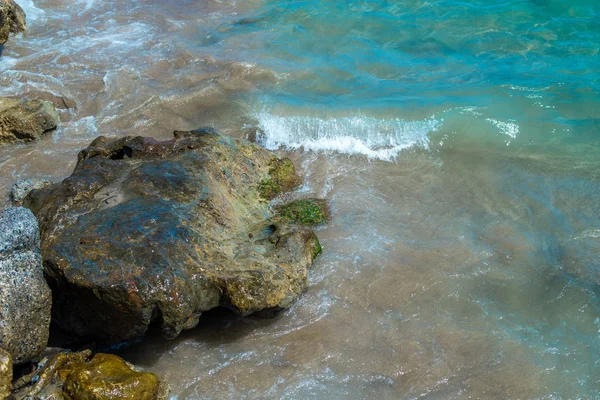 Güzel dalgalar deniz. Ege Denizi