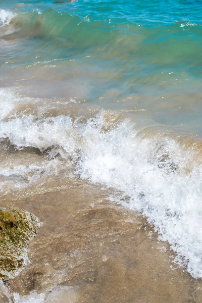 Güzel dalgalar deniz. Ege Denizi