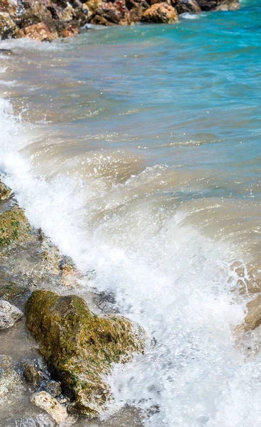 Güzel dalgalar deniz. Ege Denizi