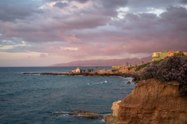 Bulutlu bir günde deniz. Girit Adası, Yunanistan,Haziran 2018