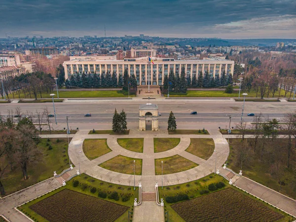 Chisinau Triumphal Arch Government Building Central Chisinau 2020 Вид Повітря — стокове фото