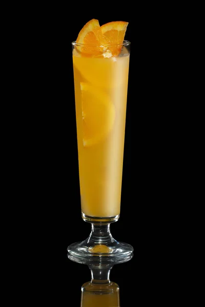 Cocktail Tequila Mit Orangensaft Isoliert Auf Schwarz — Stockfoto