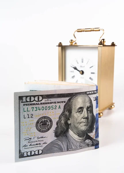 Classic Watch Com Dólar Modelo Notas Dólar Conceito Ideia Valor — Fotografia de Stock