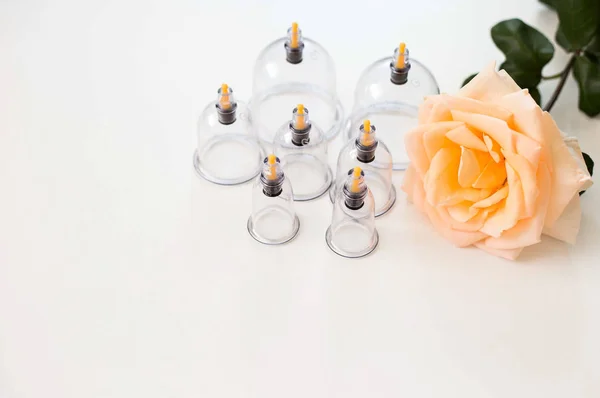 Vakum terapisi. Fincan masajı. Hijama sünnet. 