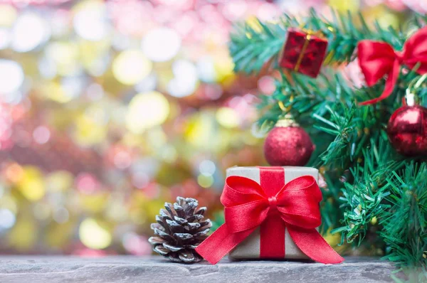 Close Handcraft Gift Box Red Ribbon Pinecone Wooden Table Christmas — Stock fotografie