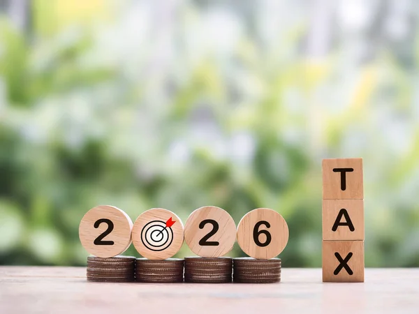 Tahta bloklar üzerinde 