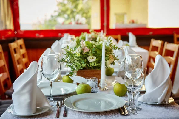 Mesa Decorada Para Evento Festivo Casamento Decorado Estilo Maçã — Fotografia de Stock