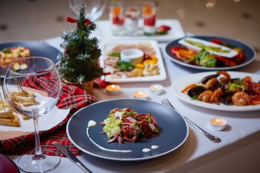 Güzel tablo Christmas.Beautiful Noel tablo ayarın.