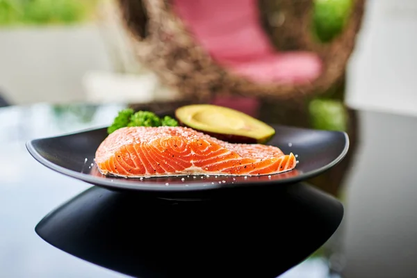 Food Unsaturated Fats Fresh Salmon Steak Avocado Healthy Food Concept — Stock Photo, Image