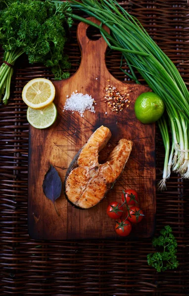 Big Salmon Steak Baked Oven Golden Brown Lying Wooden Surface — Stock Photo, Image