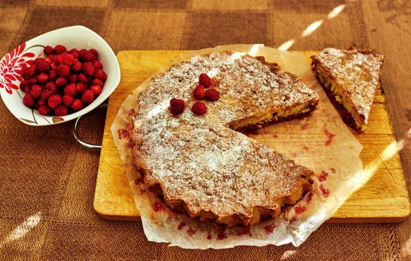 Homemade Cakes Light Easy Recipe Prepare Cake Fresh Berries Cut — Stock Photo, Image