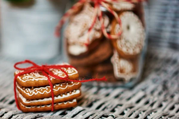 Pile Biscuits Pain Épice Attachés Avec Ruban Noël — Photo