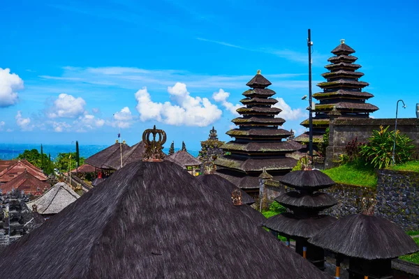 Kolorowy Balinski Krajobraz Świątynią Świątynie Pura Penataran Agung Besakih Kompleks — Zdjęcie stockowe