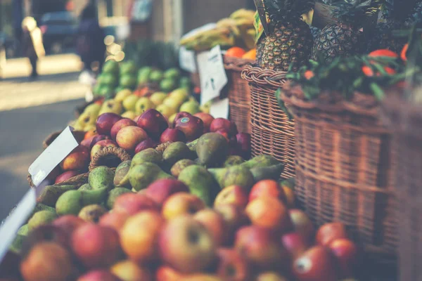 Marché Fermier Avec Divers Fruits Légumes Frais Colorés Domestiques Savoureux — Photo