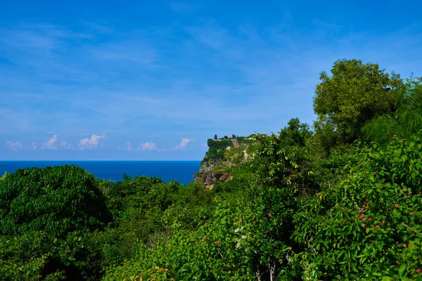 Vista Della Scogliera Uluwatu Con Padiglione Mare Blu Bali Indonesia — Foto Stock