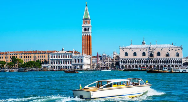 Imagem Panorâmica Paisagem Urbana Veneza Itália Arquitetura Marcos Veneza Efeito — Fotografia de Stock