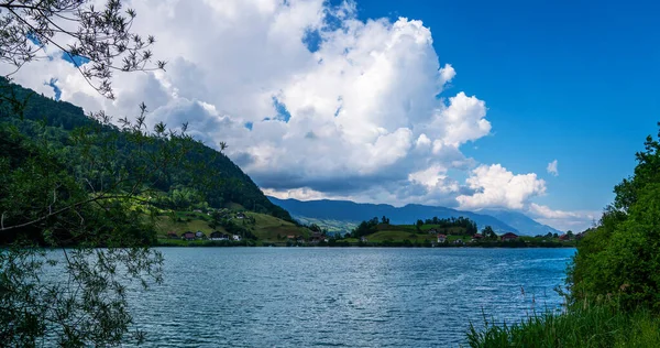 Kouzelná Krajina Jezerem Horách Švýcarských Alpách Obwalden Canton Švýcarsko Evropa — Stock fotografie