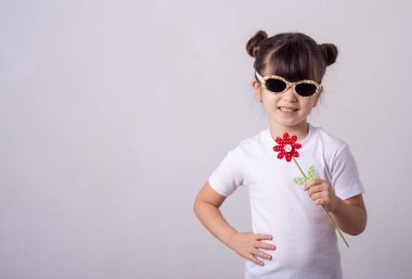 Çocuklu yaz arka planı.