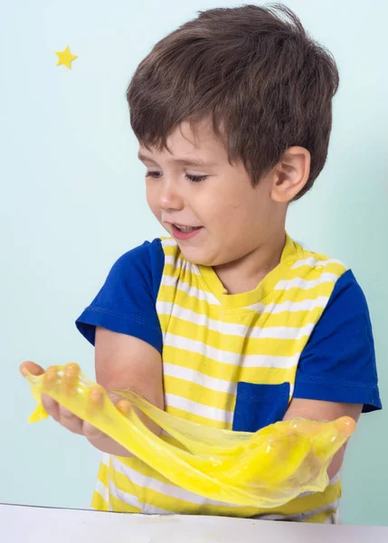 Stress Toy Child Play Big Slime Kid Squeeze Stretching Slime — Stock Photo, Image