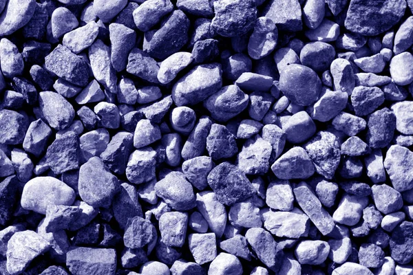 青色のトーンの小さな砂利石の山 季節の自然な背景 — ストック写真