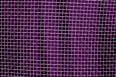 Metal kafes ızgara desen mor tonda. Arka plan ve doku.