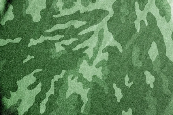 Vieux Tissu Camouflage Avec Effet Flou Dans Ton Vert Contexte — Photo