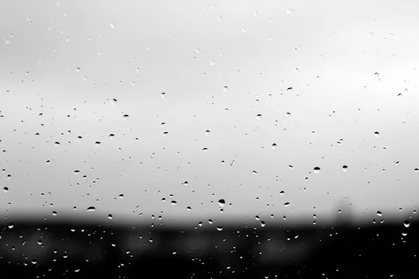 Gotas Lluvia Fondo Cielo Desenfocado Blanco Negro Textura Fondo Estacional —  Fotos de Stock