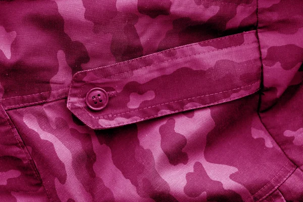 Piszkos álcázás ruhát rózsaszín hangot. — Stock Fotó