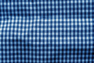Lacivert tonda kontrol edilmiş kumaş dokusu.