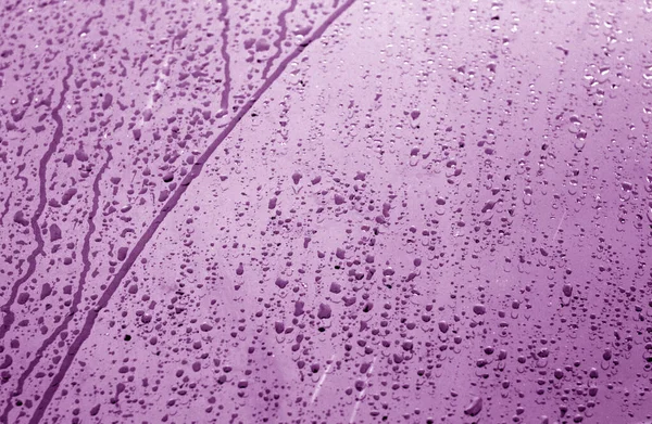 Condensazione gocce texture in tono viola . — Foto Stock