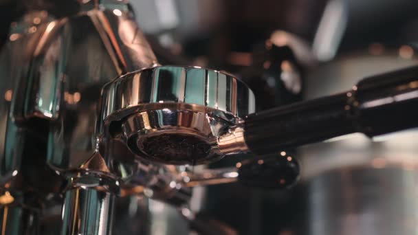Kávéfőző Közelsége Friss Kávét Csinál — Stock videók