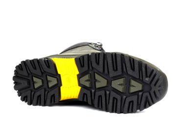 Ayakkabı tabanı beyaz arka plan üzerinde kış