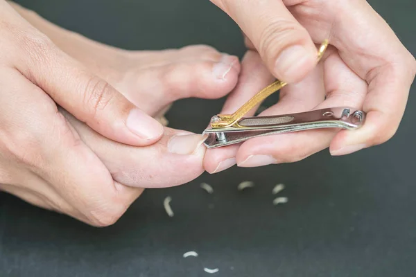 Woman Cutting Toenail Nail Scissors — Stock Photo, Image