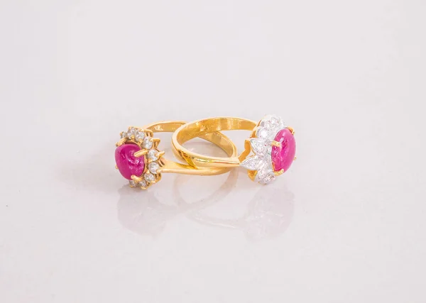 Closeup Beautiful Pink Pebble Rings Blurred Gray Marble Stone Floor — Stock Photo, Image