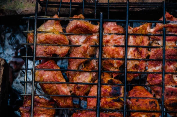 Barbacoa Prepara Parrilla Humo Del Fuego — Foto de Stock