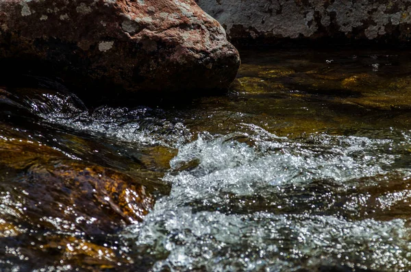 Verano Rocosa Montaña Río Agua Seda Río Montaña — Foto de Stock