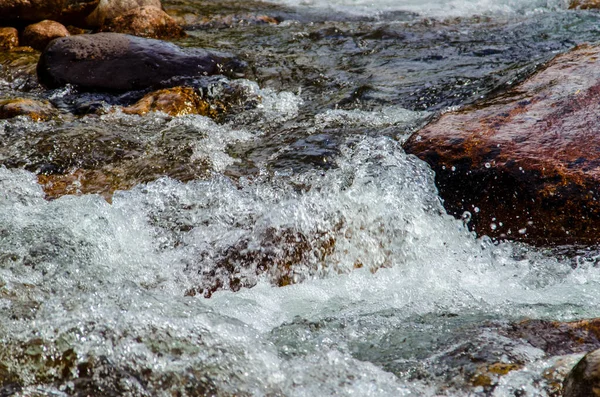 Verano Rocosa Montaña Río Agua Seda Río Montaña — Foto de Stock