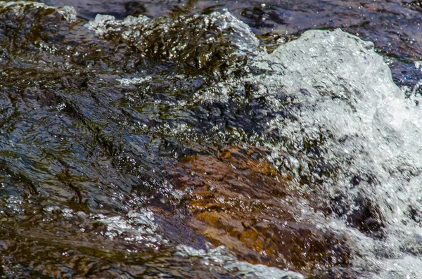 Seda Água Rio Montanha Rochosa Verão Rio Montanha — Fotografia de Stock