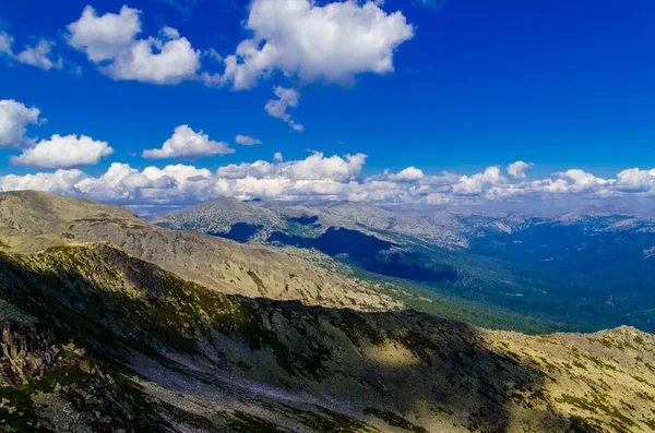 Utsikt Från Högt Berg Moln Skyn — Stockfoto