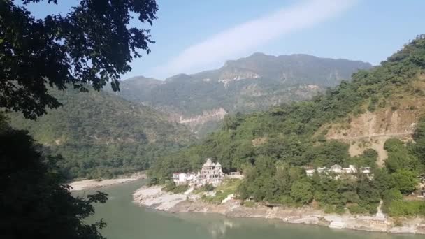 Chrám Řeka Ganga Rishikesh Vesnici Indii — Stock video