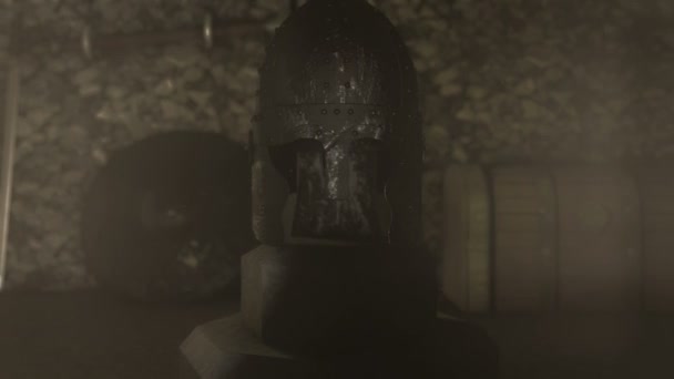中世の戦士ヘルメット鎧の盾と剣 — ストック動画