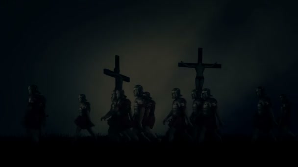 Bir Fırtına Altında Çarmıha Gerilmiş Kurbanları Geçen Romalı Askerler — Stok video