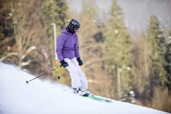 Ski Jeunesse Dans Les Montagnes Des Carpates Ukraine Décembre 2016 — Photo