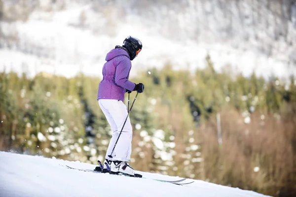 Jugend Skifahren Den Bergen Der Karpaten Ukraine Dezember 2016 Die — Stockfoto
