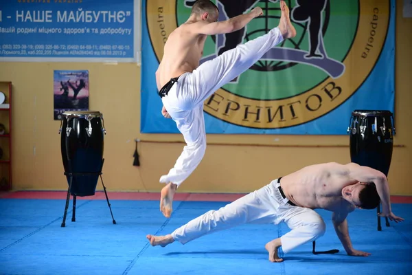 Capoeira Kluci Posilovně Ukrajina Černigov Květen 2017 — Stock fotografie