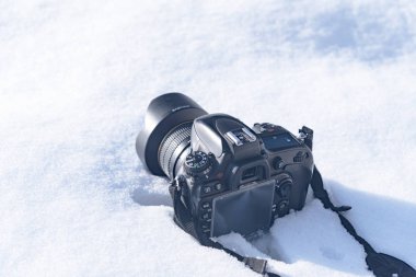 Kamera içinde belgili tanımlık kar kış fotoğraf oturumu